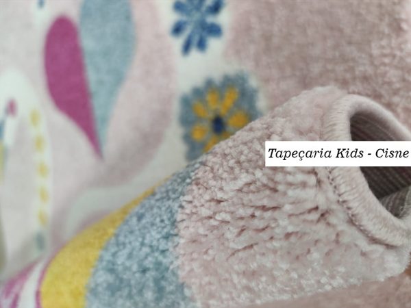 133668918251461592-122487957_3349154818509554_8092528413173764543_n Tapeçaria Kids - Cisne