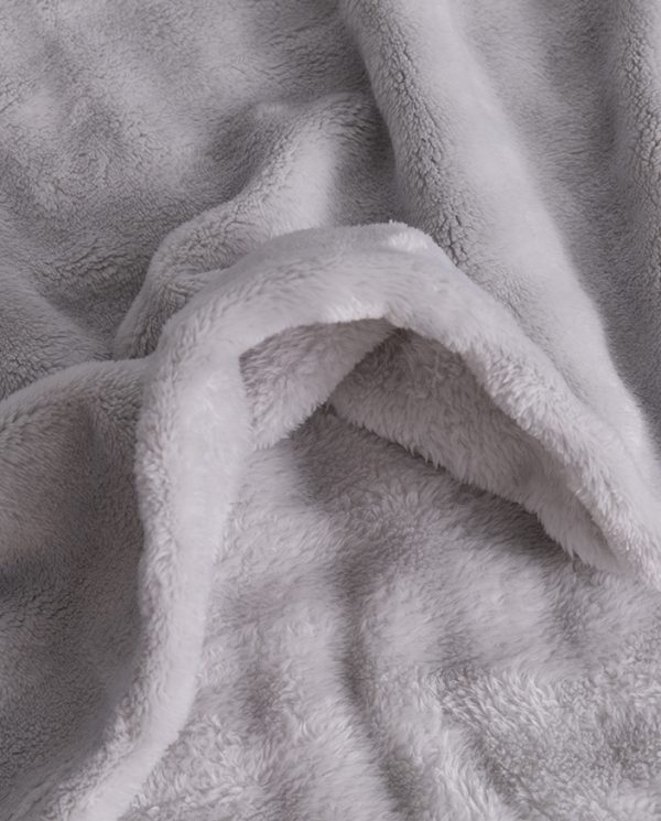 133776134813247855-PLAID_ICELIA_GRIS-015 Manta Icelia